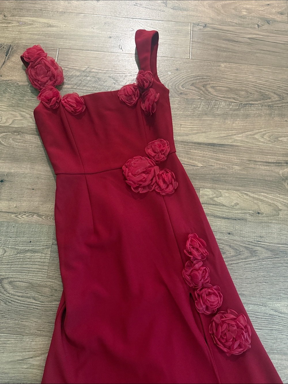 elliatt evanora red wine high low 3d floral applique maxi gown dress 
 NEW - Picture 5 of 7